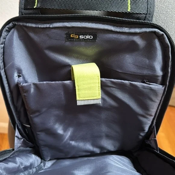 Sling Backpack, Multipurpose Crossbody Shoulder Bag Travel Hiking Yellow, iPad - Picture 6 of 6